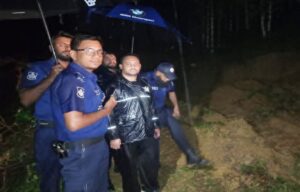 বড়লেখায় গভীর রাতে চলছিল টিলা কাটা, ইউএনওর অভিযান, জরিমানা